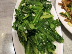 -鲜榨果汁·啤酒鱼(环岛河店)