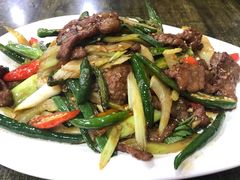 小炒牛肉-晏老九豆花饭家常菜(上海城店)