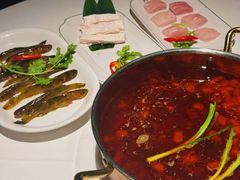 -漾亚·雍雅合鲜(桐梓林店)