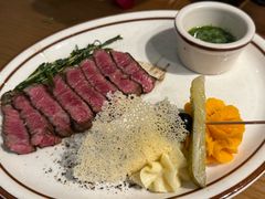 -Mark&Mars Restaurant