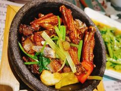 石锅鸡-大头力茶餐厅(花都融创茂店)