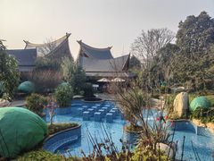 -七彩云南古滇温泉山庄