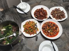 -天鹅到家·保姆月嫂育儿嫂(蔚蓝海岸店)