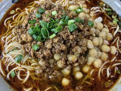 -丁丁猫重庆小面(徐州路店)