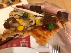 照烧牛肉薄脆比萨-必胜客(WOW中心城店)