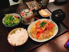 土豆牛肉定食-角落里(中山公园店)
