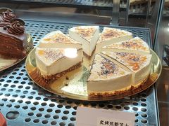 -UH祐禾(武汉武商MALL店)