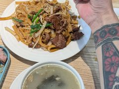 -滋味满屋美食坊(上海街店)
