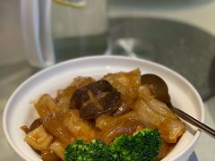 鲍汁蹄筋花胶-维园悦谱·海派家常菜(乌鲁木齐南路店)