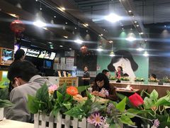 大堂-麦当劳(郑州东高铁站店)
