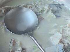 -雪湖煜辰鱼头老店(雪野湖店)