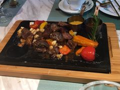 -蜜桃花开·中西融合菜E&W(南长街店)