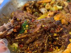 -嘎嘎鸭下巴·爆辣干锅(明教寺店)