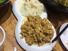 -杨记清芳牛肉拉面(京广路店)