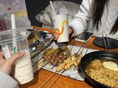 -京狮炙燥·精酿烧烤(首经贸店)