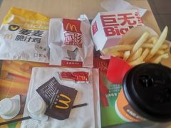 -麦当劳(军博店)