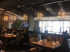 大堂-海记品鸽·新疆菜(高铁站店)