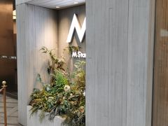 -M Stand(南京紫峰大厦店)