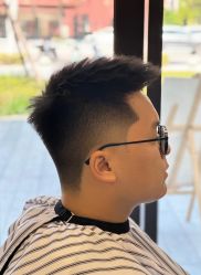 -豪帅男士理容馆