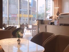 靠窗位-诺嘉甜品(世贸店)