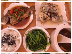-臻爱住家月嫂育儿嫂(万达店)