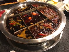 -邓莽子老火锅(中兴路总店)