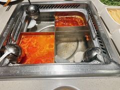 -海底捞火锅(世界城广场店)