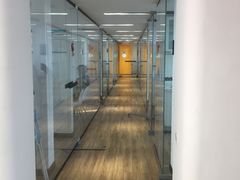 -极橙儿童齿科矫正中心(奥城店)