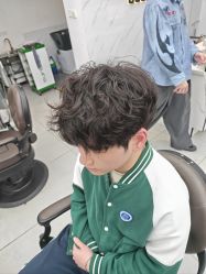 点击看大图 -尤司男士国潮理发馆