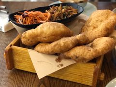 -金牌老碗时尚陕菜(王府井百货店)