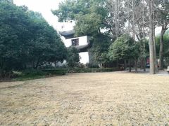 -汇龙潭