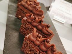 -昆山琶拉帝诗酒店·河畔咖啡厅Riverside Cafe