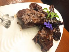特色酱鸭头-金熙楼(熙南里店)