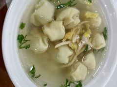 -老西白点心店