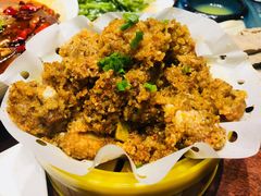-川流不息·地道川菜·小龙虾(新松江路店)
