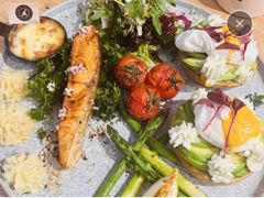 -Mark&Mars Restaurant