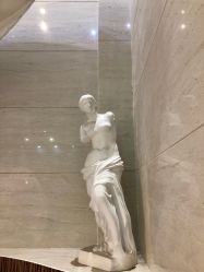 -比华利美容医院