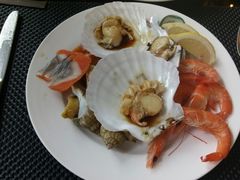 -圣丰索菲特·2 On 988 Café 自助餐厅