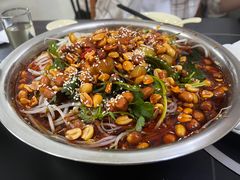 -周良天山牛杂城(天山路总店)