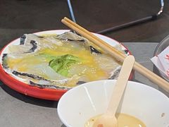 温泉蛋黑鱼片-生活如沸·顺德水牛奶火锅(大学路店)