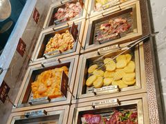 -山焱·炭火自助烤肉(周浦万达店)