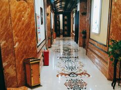-皇宫大酒店