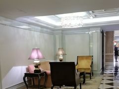 -华夏食府中餐厅(中原路店)