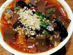 -炉小二铜锅牛蛙•川湘菜(三里屯店)