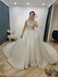 -予白婚纱礼服馆
