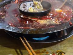 -黄潇洒老火锅(九眼桥宏济巷店)