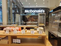 面包甜点陈列柜-司乎·日式鲜吐司(EFC欧美广场店)