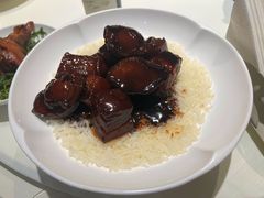 鲍鱼红烧肉-屋里厢上海菜馆