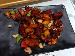 杏鲍菇牛肉粒-大眼锅贴水饺(河东店)