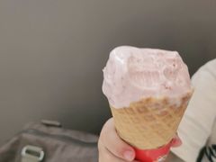 -Fridi Patisserie Cafe